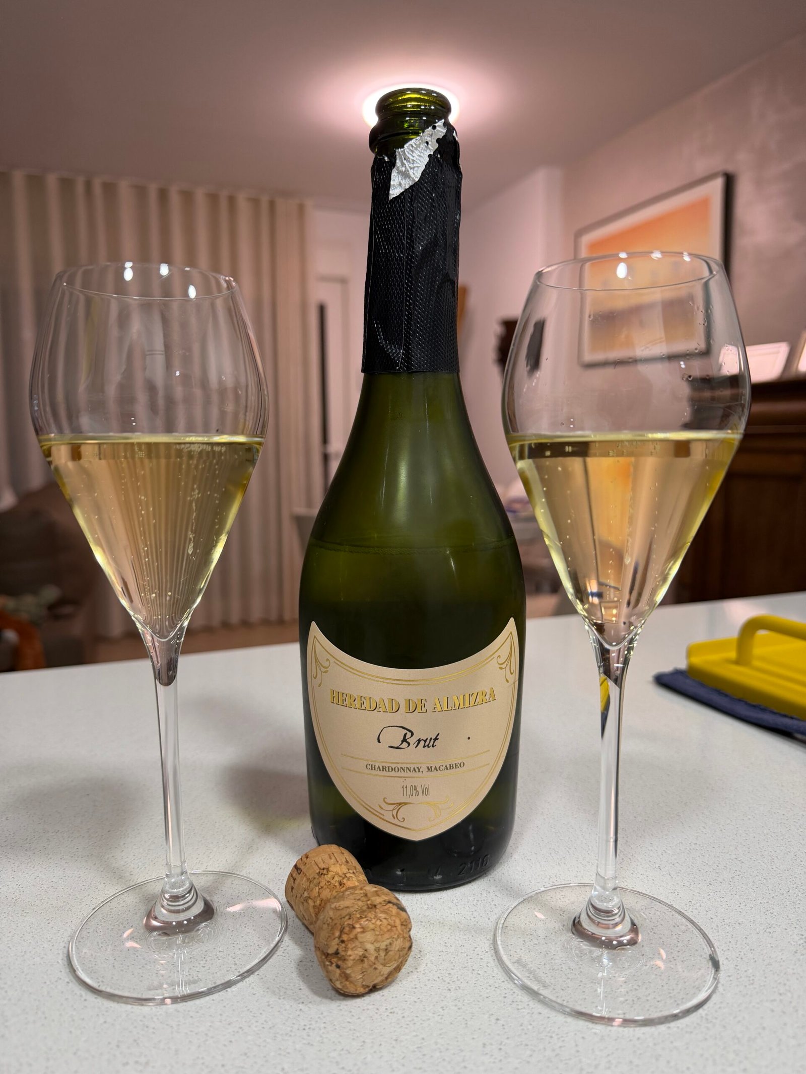 Bouteille cava Heredad de Almizra Brut DOP Alicante effervescent espagnol