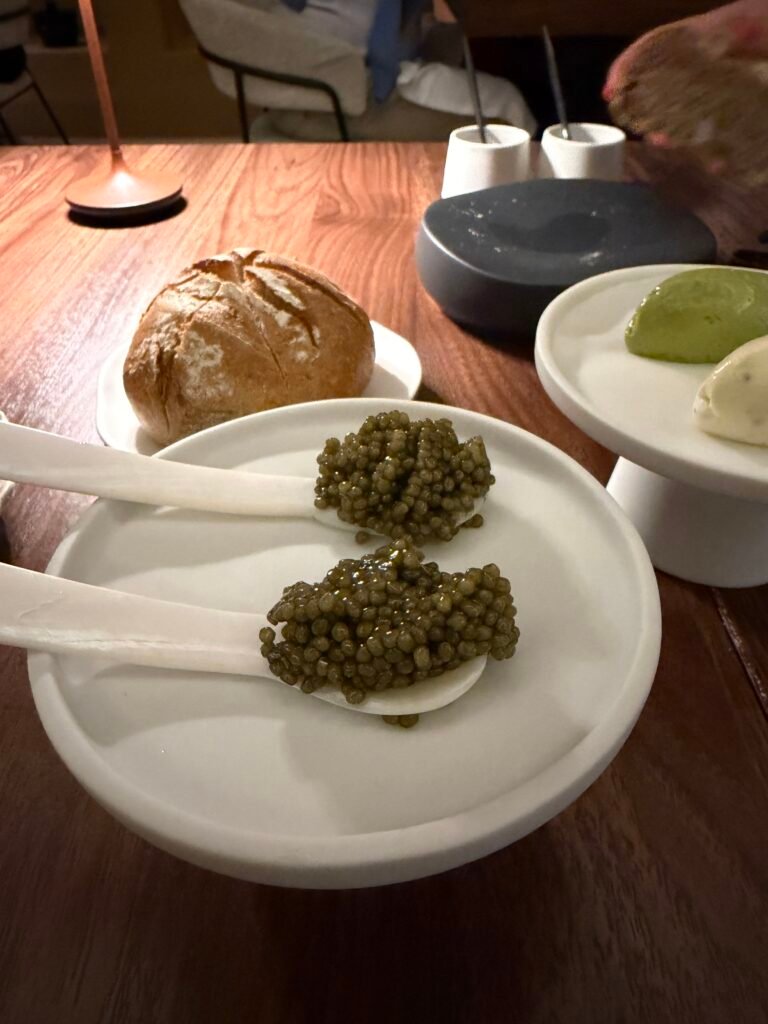 Caviar en extra au restaurant gastronomique Punto